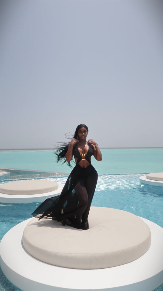 Alicia maxi dress pre order